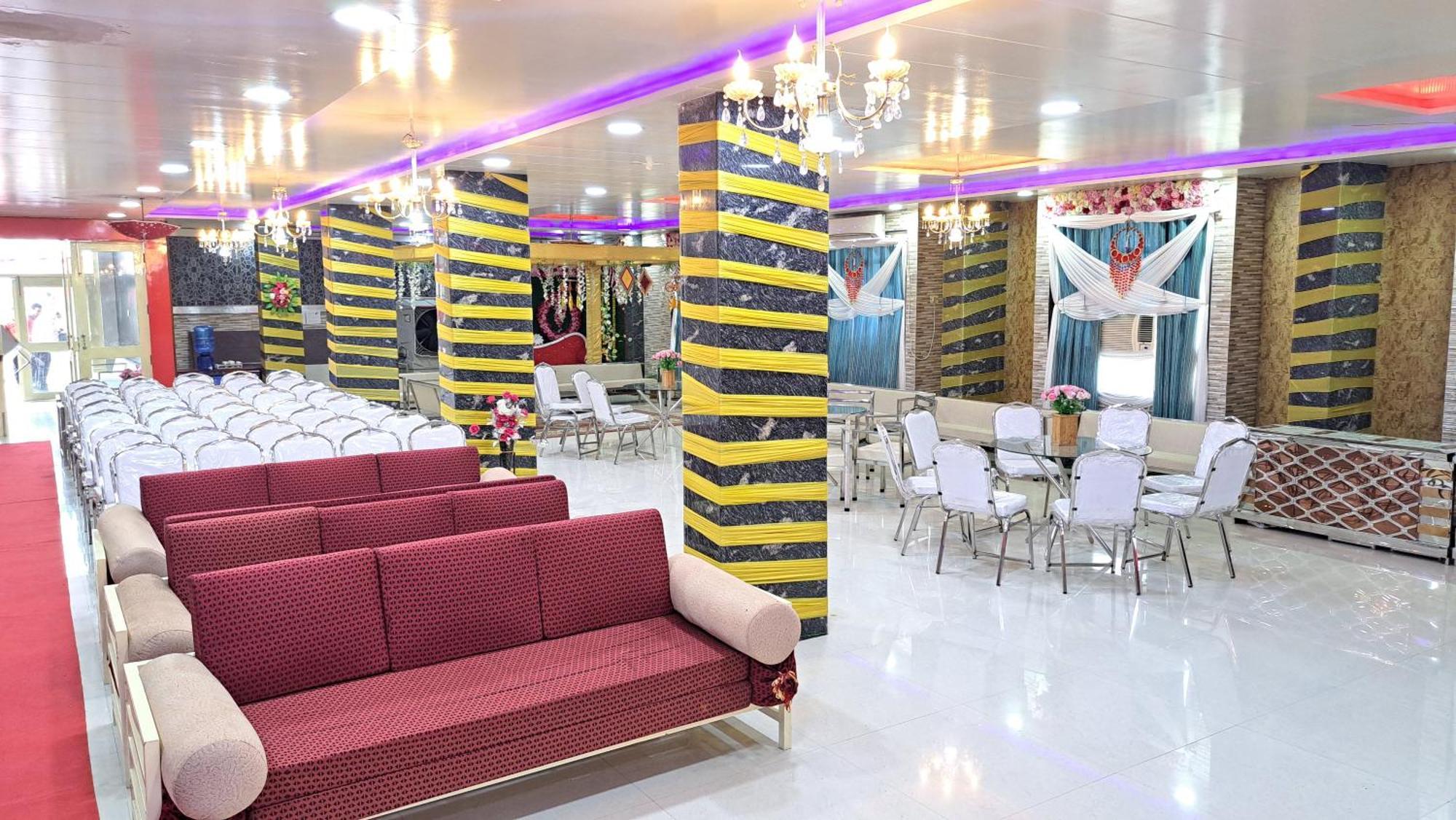 ורנאסי Hotel Royal Country Club מראה חיצוני תמונה