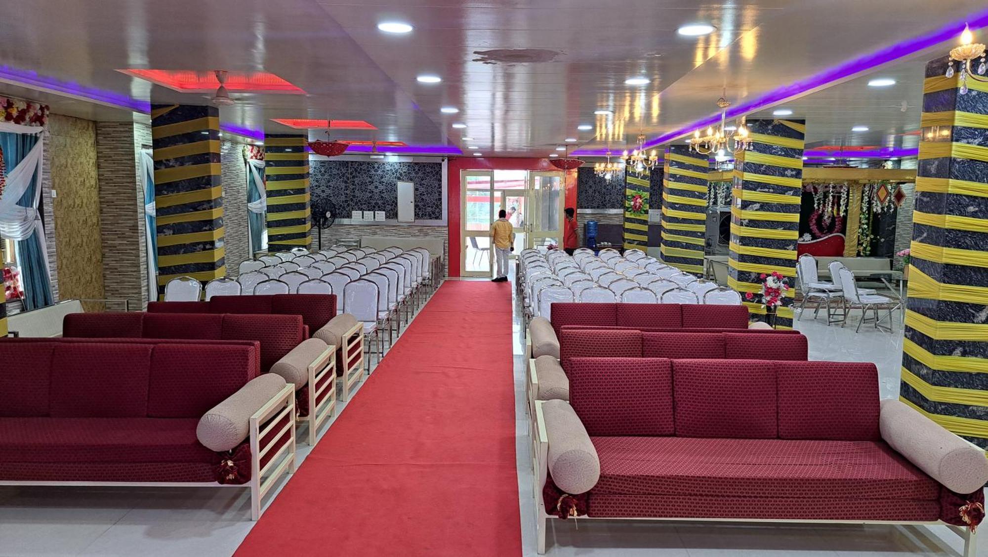 ורנאסי Hotel Royal Country Club מראה חיצוני תמונה